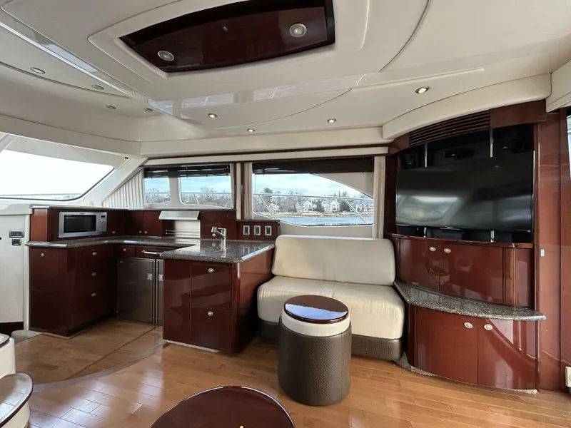 Slide: The Image of Sea Ray 52 Sedan Bridge 2008 - 17