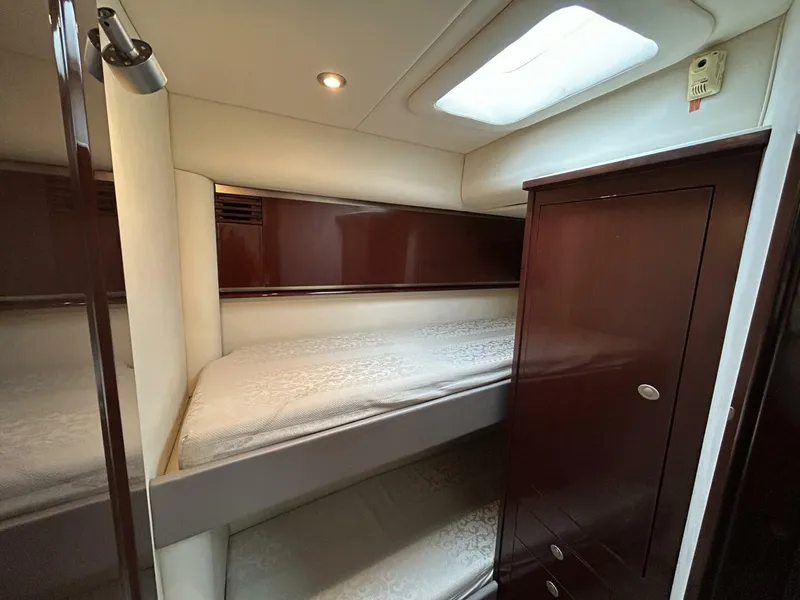 Slide: The Image of Sea Ray 52 Sedan Bridge 2008 - 25