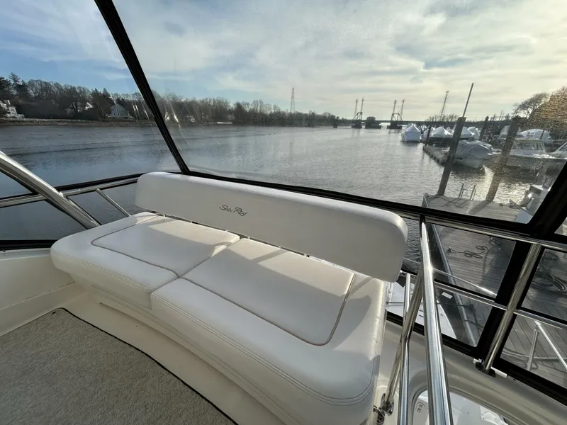 Slide: The Image of Sea Ray 52 Sedan Bridge 2008 - 8