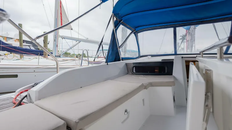 Slide: The Image of Beneteau 46.1 2020 - 27