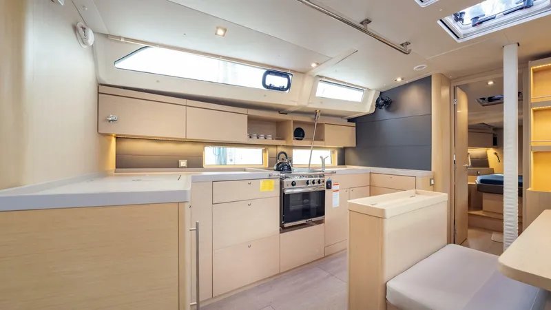 Slide: The Image of Beneteau 46.1 2020 - 32