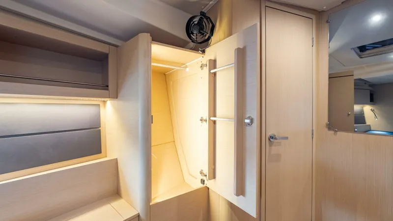 Slide: The Image of Beneteau 46.1 2020 - 40