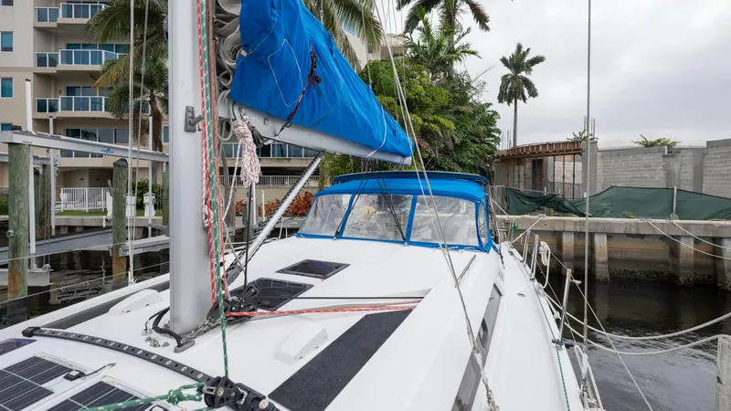 Slide: The Image of Beneteau 46.1 2020 - 9