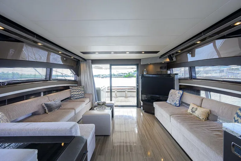 Slide: The Image of Marquis 660 Sport Yacht 2016 - 3