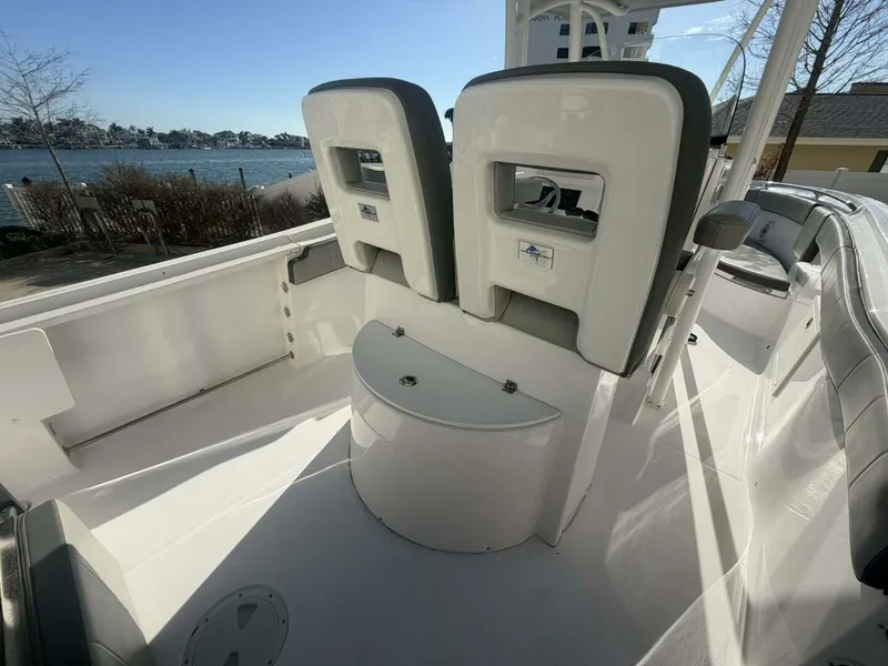 Slide: The Image of Aquasport 2500 Center Console 2021 - 22