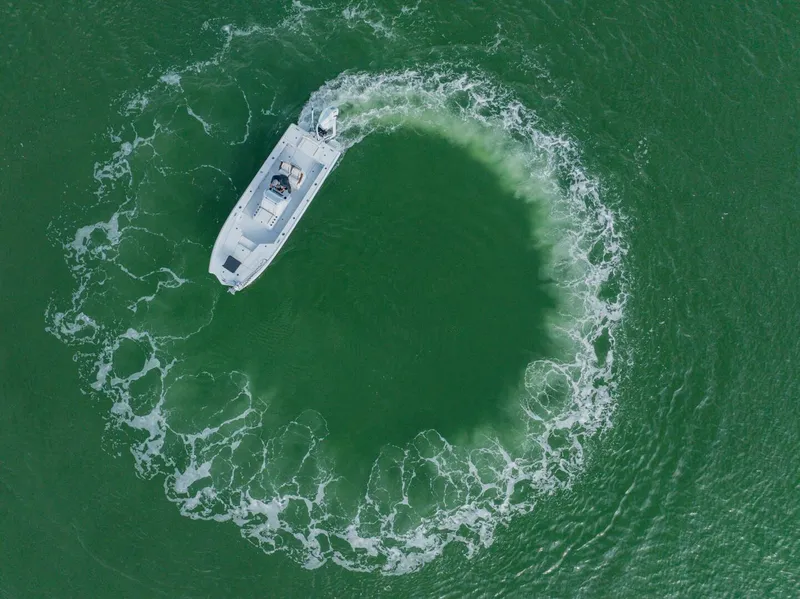 Slide: The Image of Broadwater Boatworks 25 Bay Cat 2026 - 13