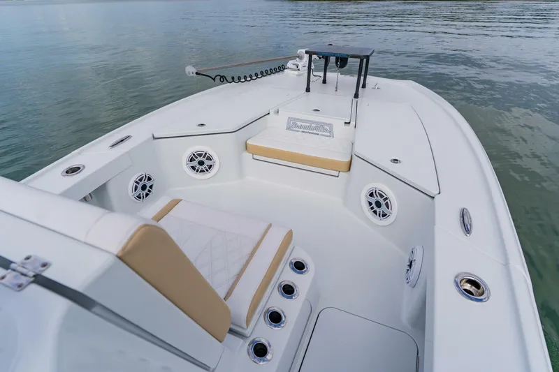 Slide: The Image of Broadwater Boatworks 25 Bay Cat 2026 - 15