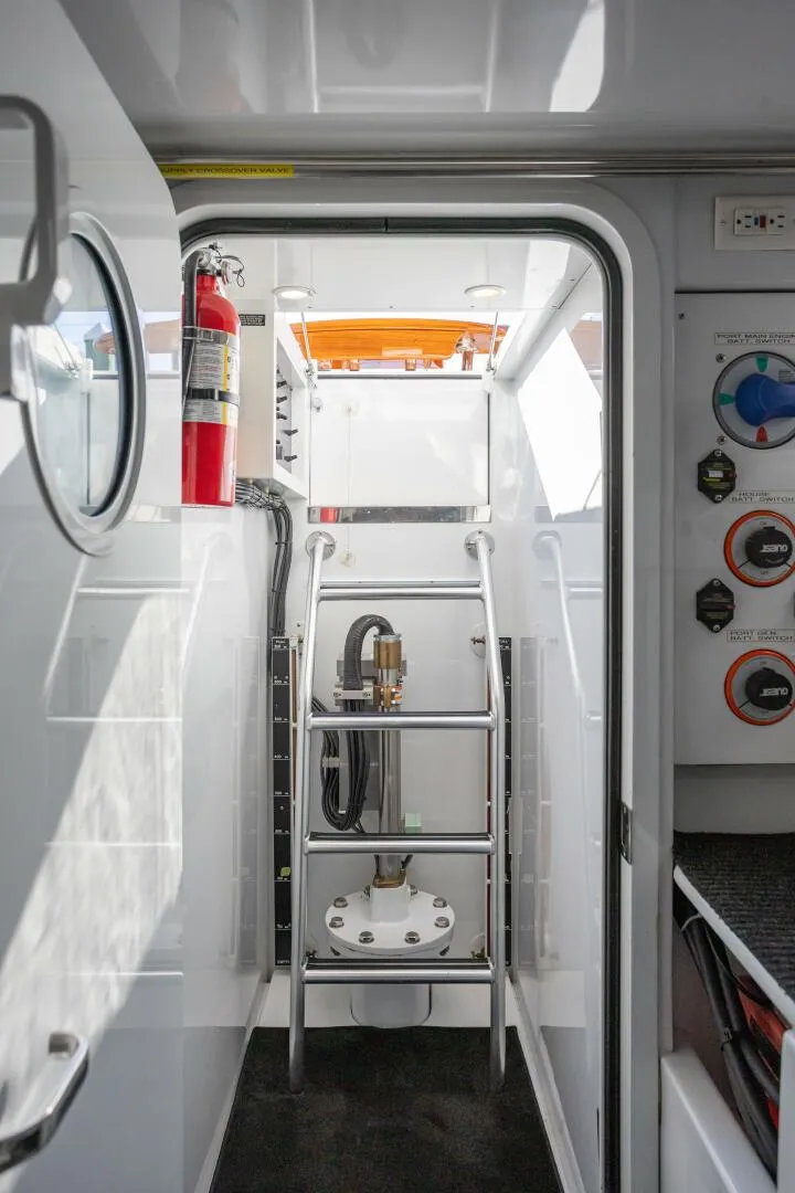 Slide: The Image of Merritt Yachts 72 Sportfish Convertible 2007 - 52