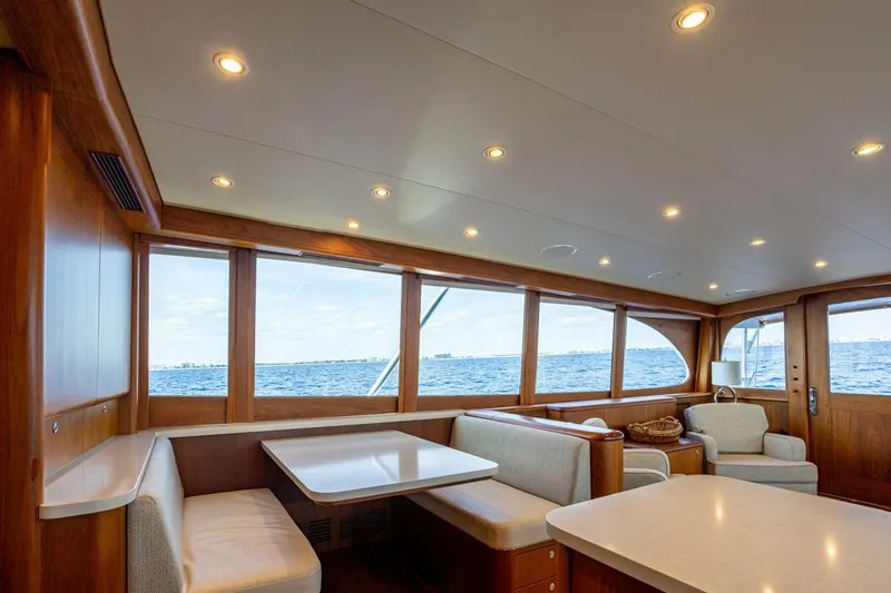 Slide: The Image of Merritt Yachts 72 Sportfish Convertible 2007 - 7