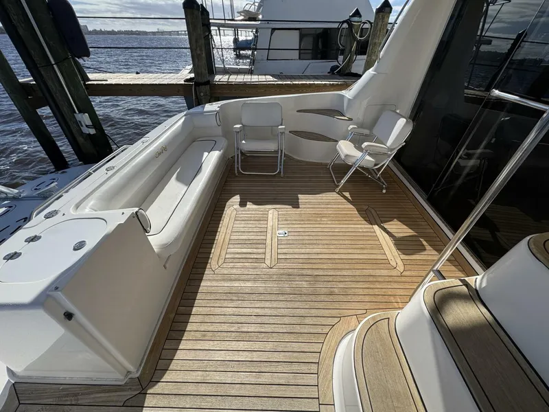Slide: The Image of Sea Ray 58 Sedan Bridge 2007 - 11