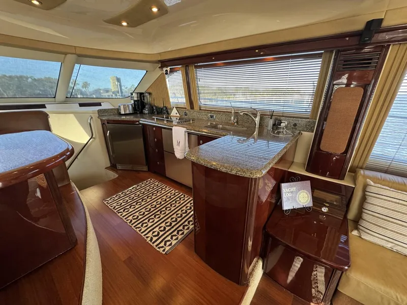 Slide: The Image of Sea Ray 58 Sedan Bridge 2007 - 28