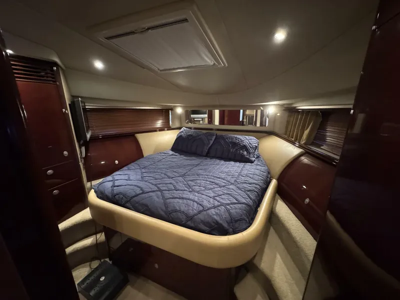 Slide: The Image of Sea Ray 58 Sedan Bridge 2007 - 30