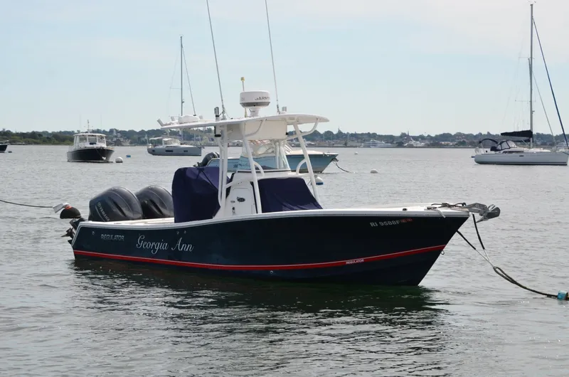 The Image of Regulator Marine 24FS 2013 - 0
