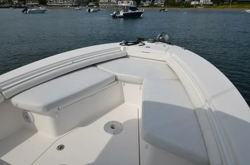 Slide: The Image of Regulator Marine 24FS 2013 - 18