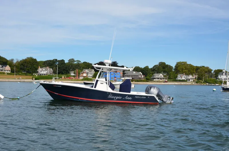 Slide: The Image of Regulator Marine 24FS 2013 - 4
