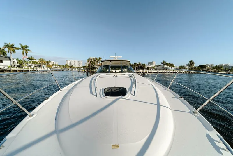 Slide: The Image of Sea Ray 44 Sundancer 2008 - 16