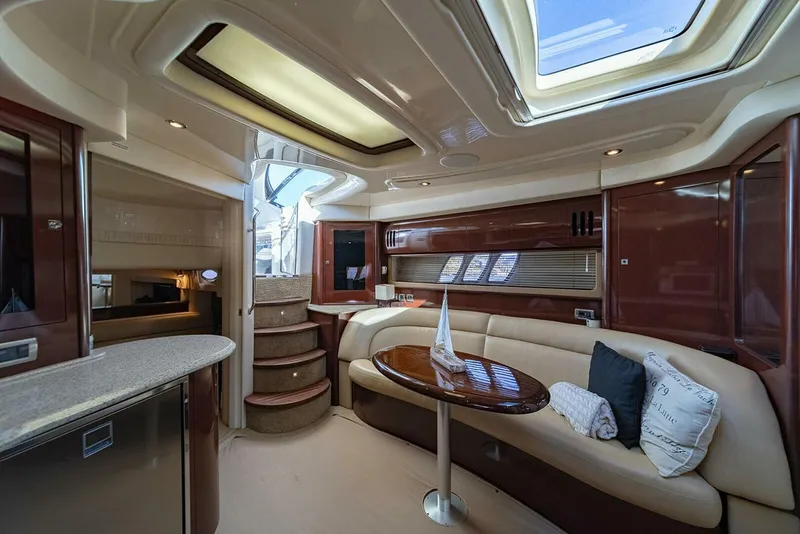 Slide: The Image of Sea Ray 44 Sundancer 2008 - 18