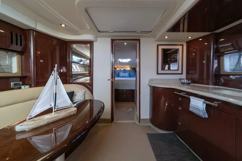 Slide: The Image of Sea Ray 44 Sundancer 2008 - 19
