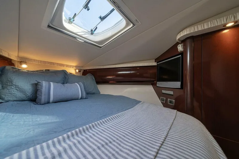 Slide: The Image of Sea Ray 44 Sundancer 2008 - 22