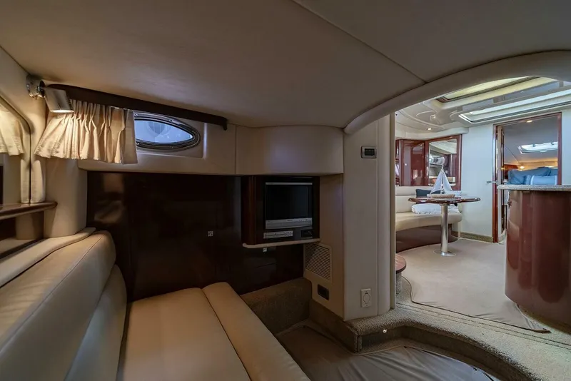 Slide: The Image of Sea Ray 44 Sundancer 2008 - 25
