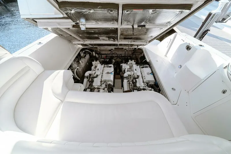 Slide: The Image of Sea Ray 44 Sundancer 2008 - 28