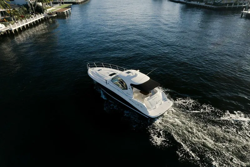 Slide: The Image of Sea Ray 44 Sundancer 2008 - 8