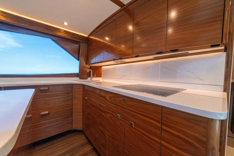 Slide: The Image of Viking 58 Convertible 2025 - 12