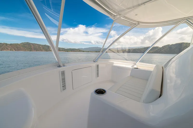 Slide: The Image of Viking 58 Convertible 2025 - 40
