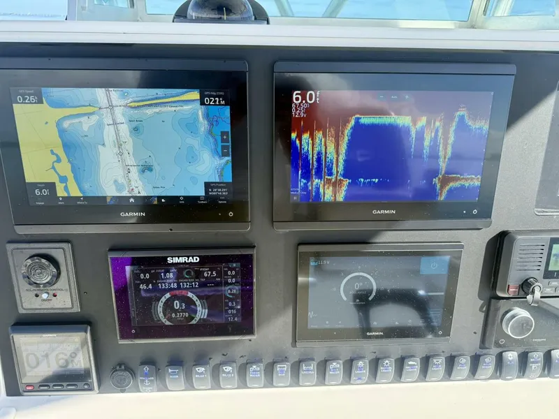 Slide: The Image of Regulator Marine 29 FS 2006 - 13