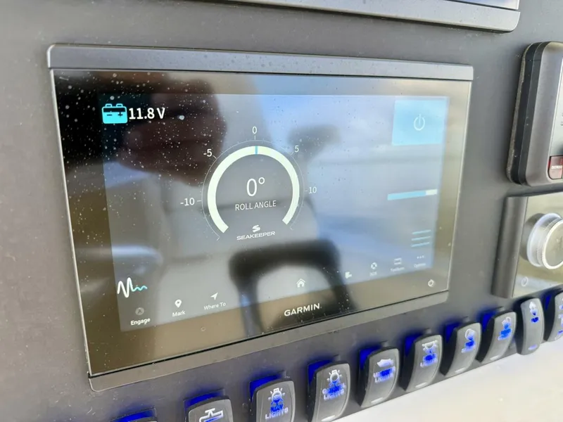 Slide: The Image of Regulator Marine 29 FS 2006 - 19