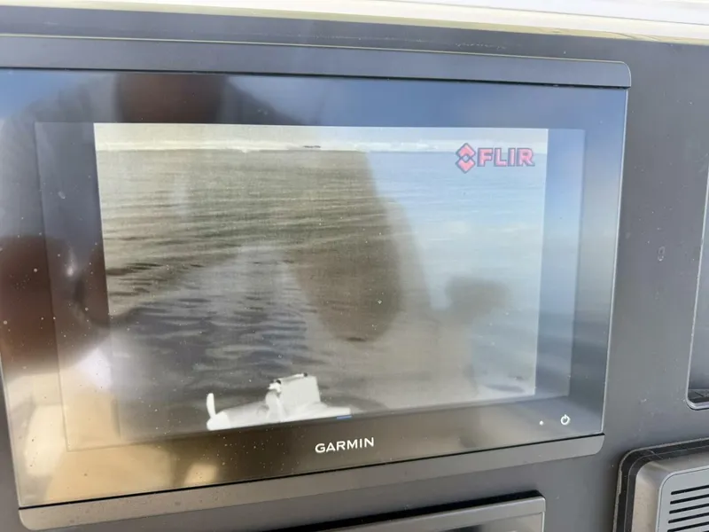 Slide: The Image of Regulator Marine 29 FS 2006 - 20