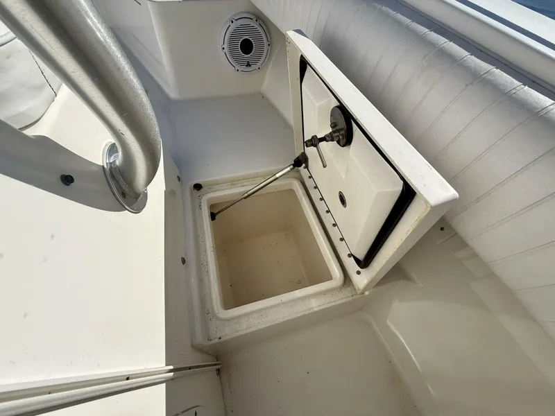 Slide: The Image of Regulator Marine 29 FS 2006 - 32