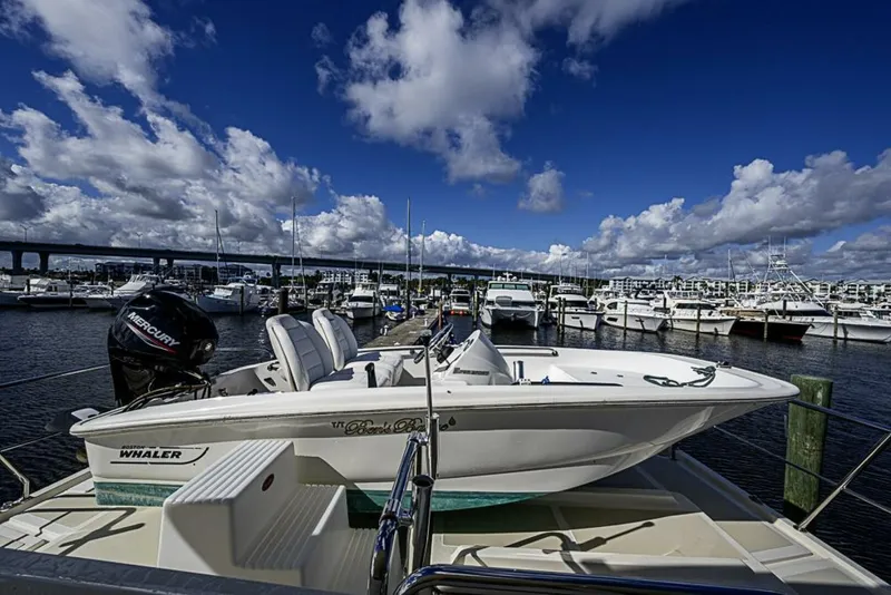 Slide: The Image of Marlow Explorer 66E 2014 - 13