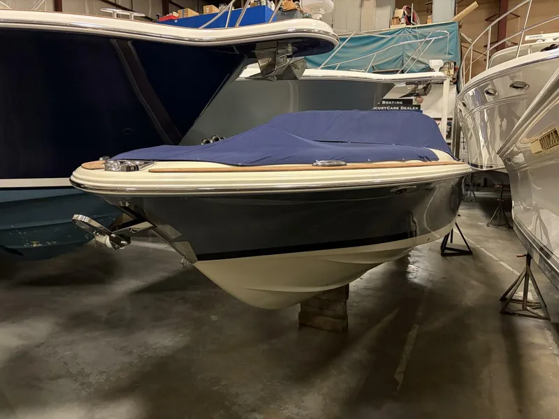 The Image of Chris-Craft 2020 - 0