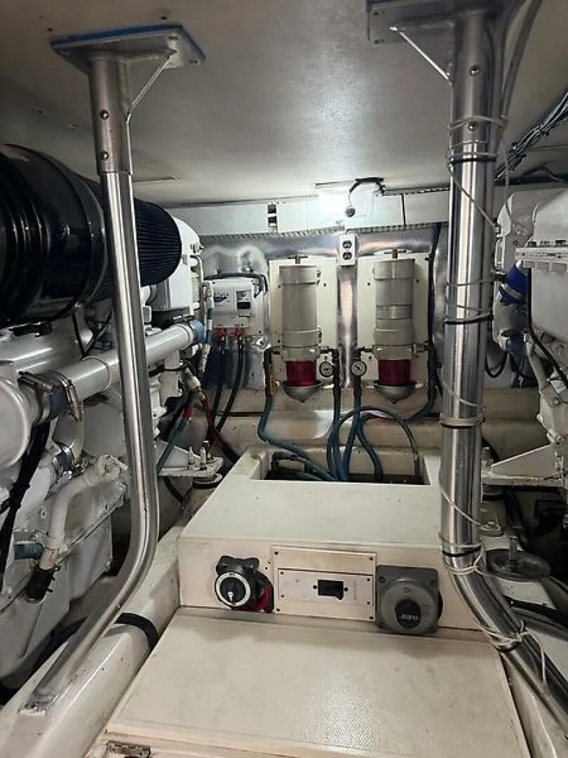 Slide: The Image of Ocean 46 Super Sport 2005 - 8