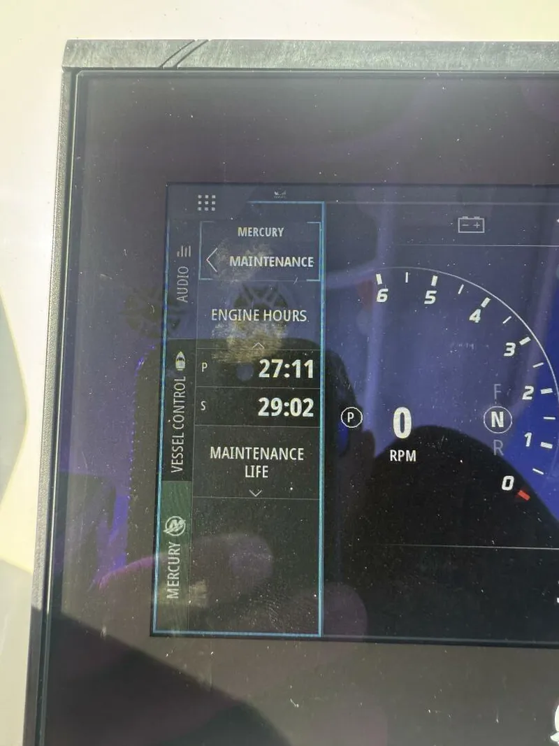 Slide: The Image of Yellowfin 26 Hybrid 2025 - 12