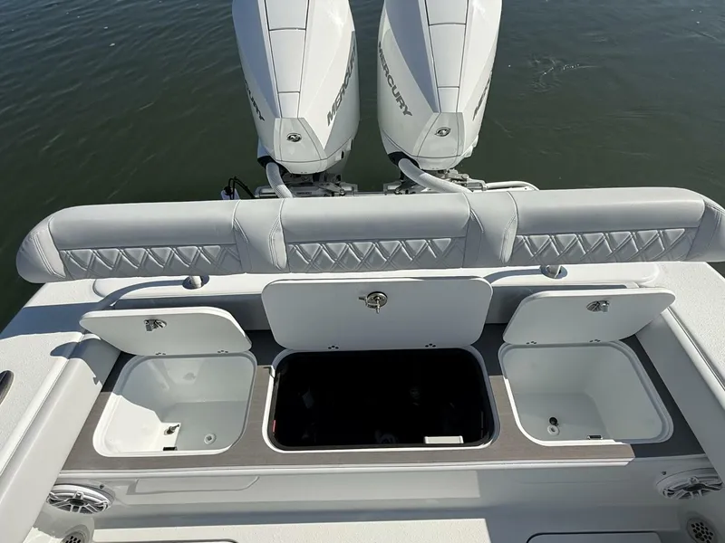 Slide: The Image of Yellowfin 26 Hybrid 2025 - 24
