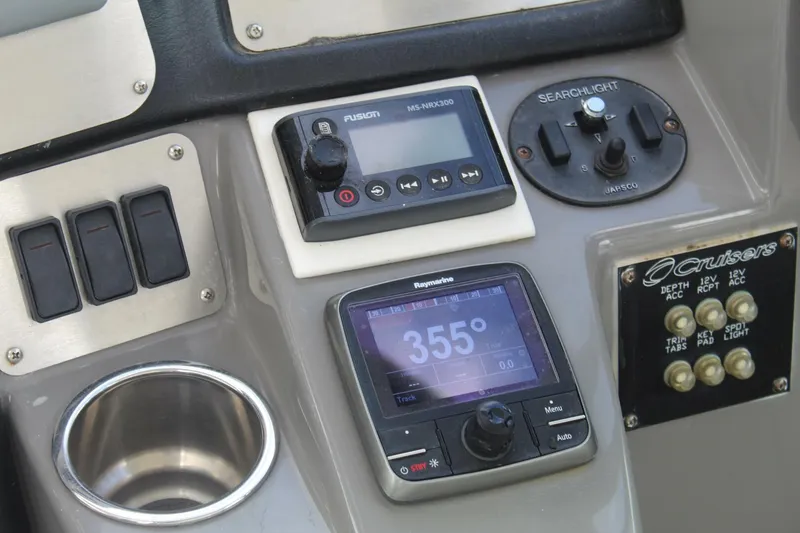 Slide: The Image of Cruisers 420 Express 2007 - 11