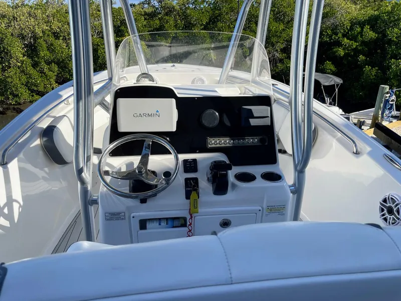 Slide: The Image of Tidewater 220LXF 2017 - 37