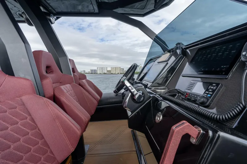 Slide: The Image of Skipper 42 NC 2023 - 11