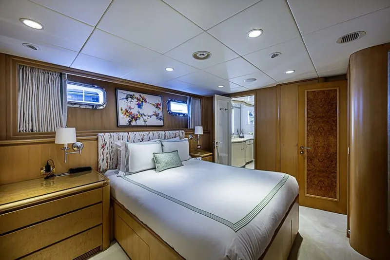 Slide: The Image of Delta 122 Tri-Deck Motor Yacht 1997 - 50