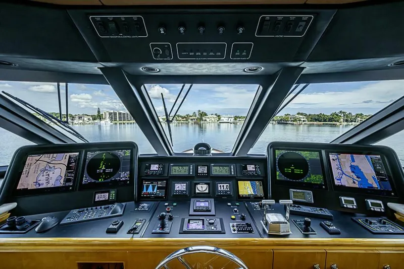 Slide: The Image of Delta 122 Tri-Deck Motor Yacht 1997 - 60