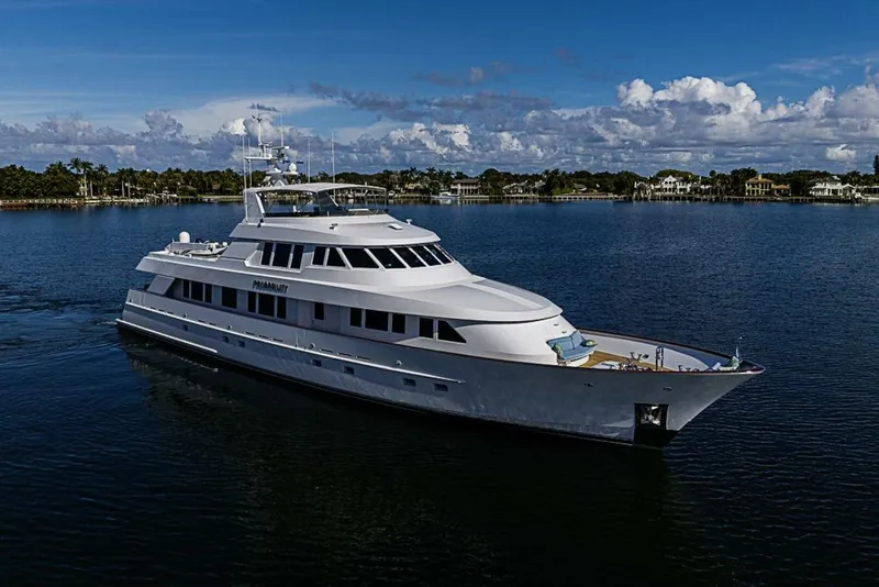 Slide: The Image of Delta 122 Tri-Deck Motor Yacht 1997 - 7