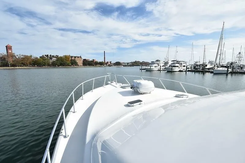 Slide: The Image of Ocean 48 Convertible 2000 - 33