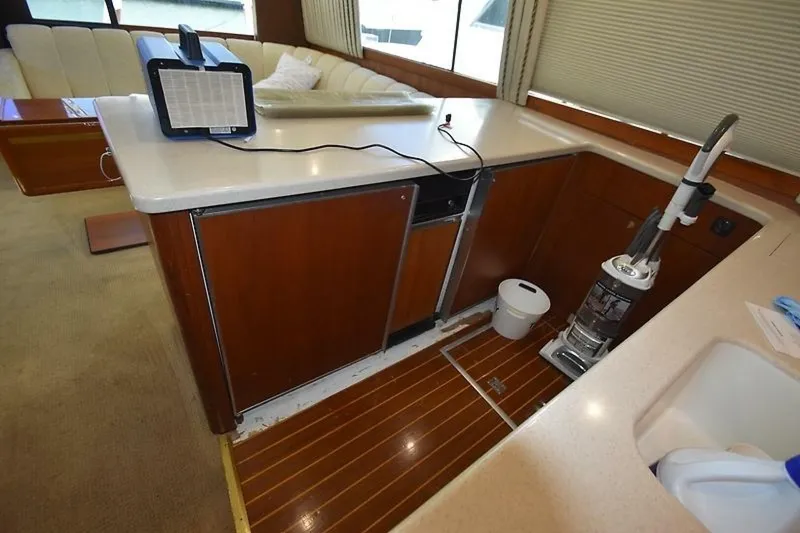 Slide: The Image of Ocean Yachts 48 Convertible 1997 - 10