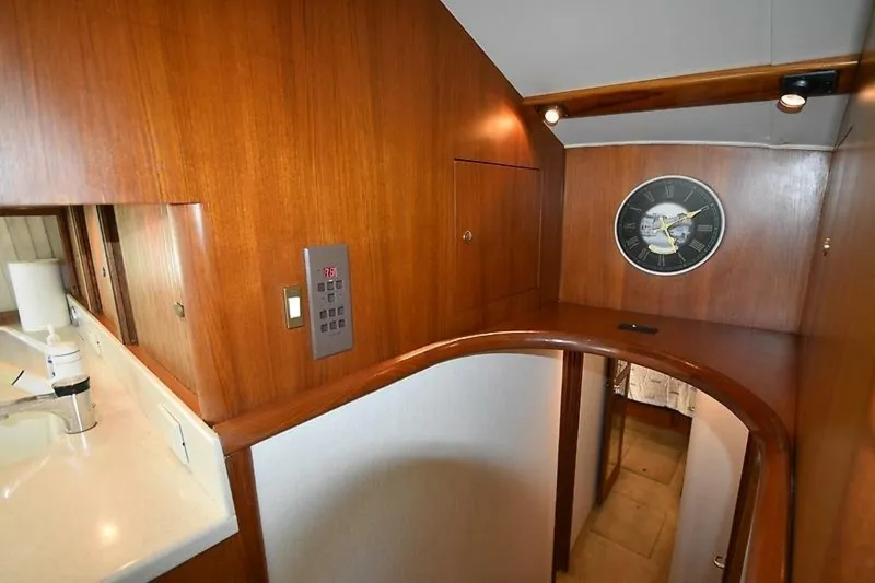 Slide: The Image of Ocean Yachts 48 Convertible 1997 - 26