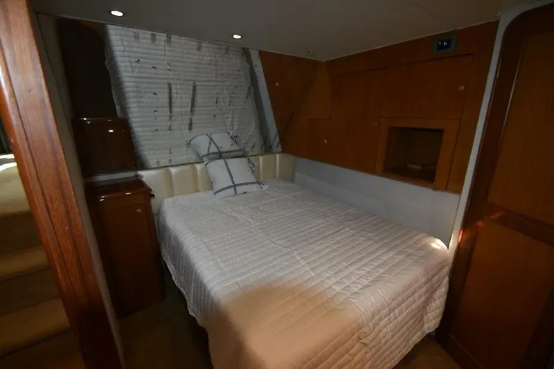 Slide: The Image of Ocean Yachts 48 Convertible 1997 - 30