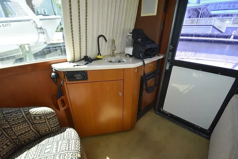 Slide: The Image of Ocean Yachts 48 Convertible 1997 - 6