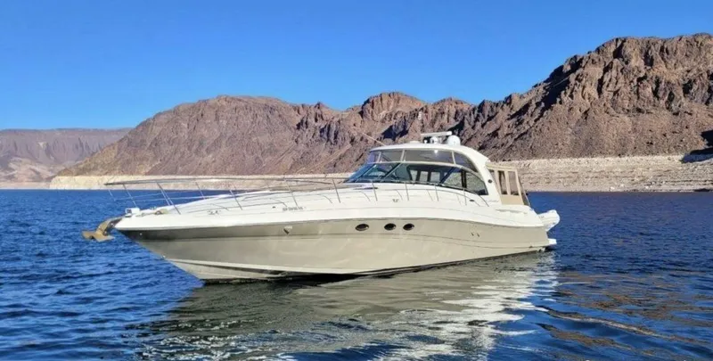 Slide: The Image of Sea Ray 2005 - 21