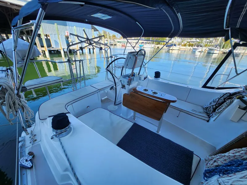 Slide: The Image of Catalina 355 2012 - 9